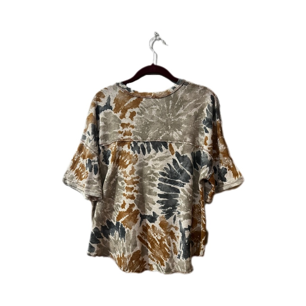 Entro Women's V-Neck Tie-Dye Tee in Beige, Brown & Gray - Picture 2 of 4
